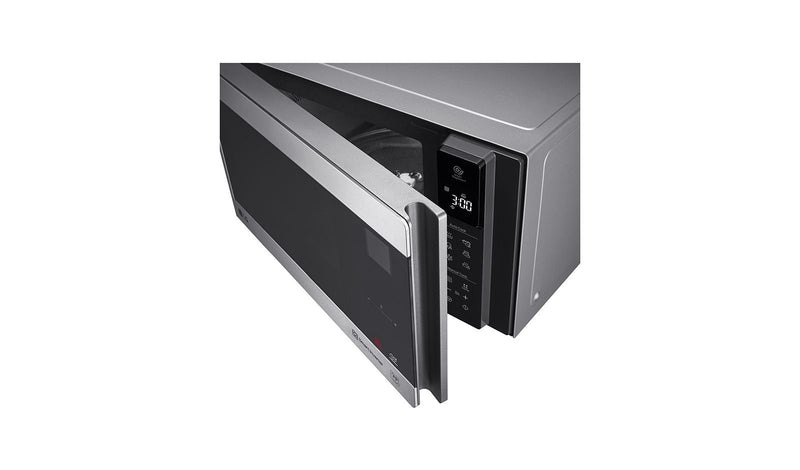 LG 42 Liter Solo NeoChef Microwave Oven | MS4295CIS