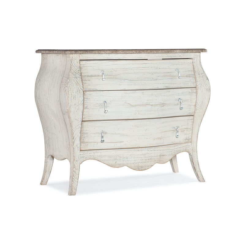 Traditions Bachelors Chest of Drawers