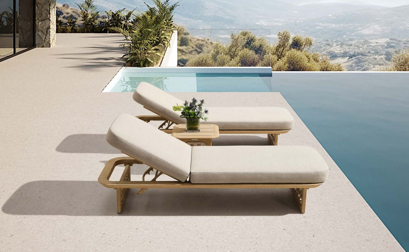RIVA Outdoor End Table