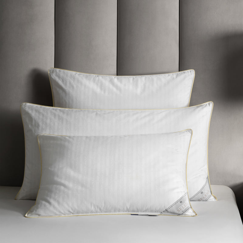 Pillow SELENA