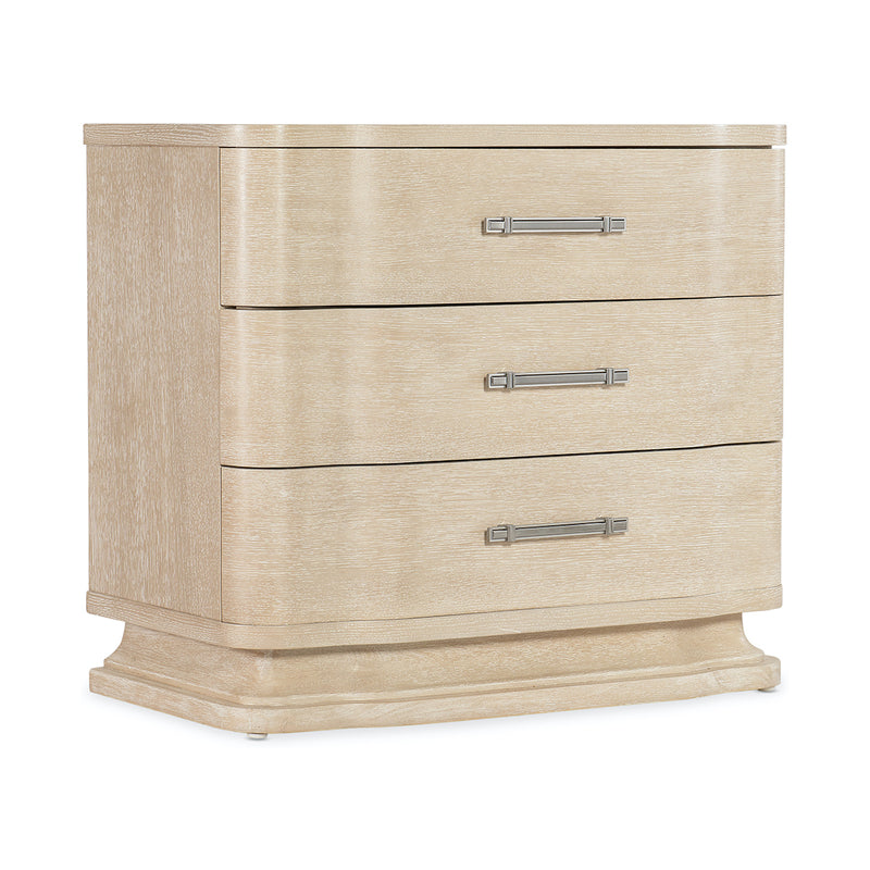 Nouveau Chic Bedroom Set without Mattress